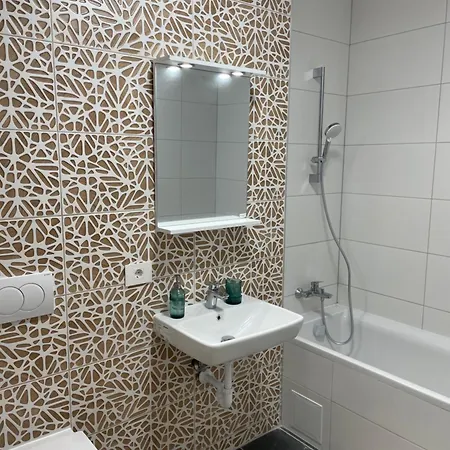 Urban Glow, 2 Bedroom Cosy - Coresi Mall *