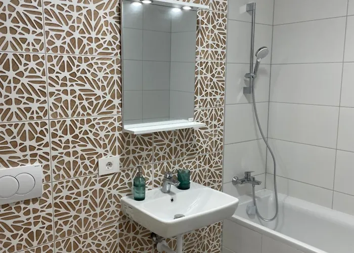 Urban Glow, 2 Bedroom Cosy - Coresi Mall *